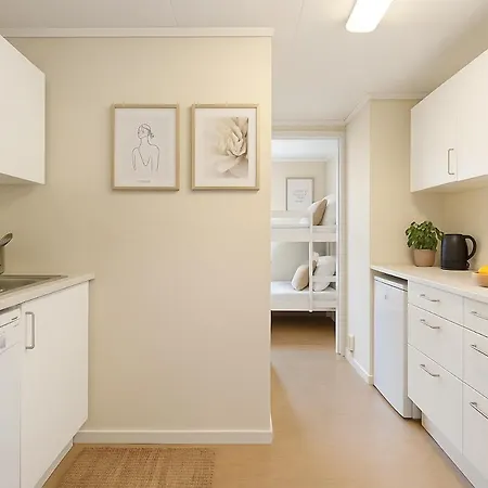 Twin Flats 1st Floor In Centre - Norwegians Minimum Age 25 卑爾根
