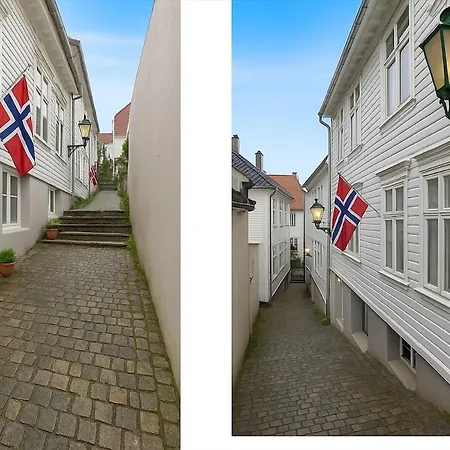 Twin Flats 1st Floor In Centre - Norwegians Minimum Age 25 卑爾根
