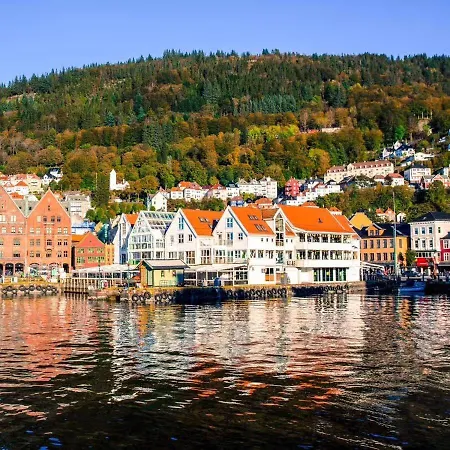 Twin Flats 1st Floor In Centre - Norwegians Minimum Age 25 * 卑爾根