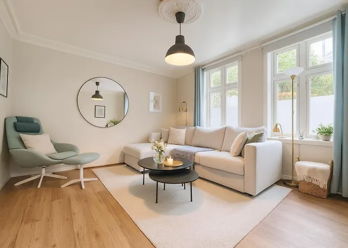 شقة Twin Flats 1st Floor In Centre - Norwegians Minimum Age 25 برغن