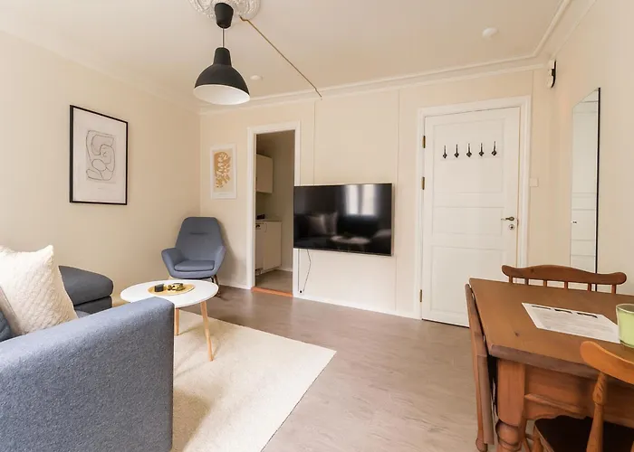 Twin Flats 1st Floor In Centre - Norwegians Minimum Age 25 Apartament Bergen